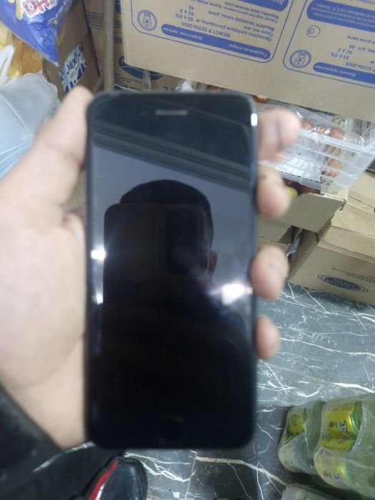 Айфон 8 64 гб 79акб