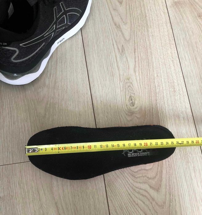 Маратонки Asics, номер 39, унисекс модел