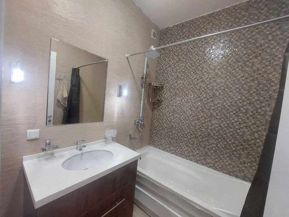 Сдаётся срочно 2 комнатная квартира на Шайхантахурском районе