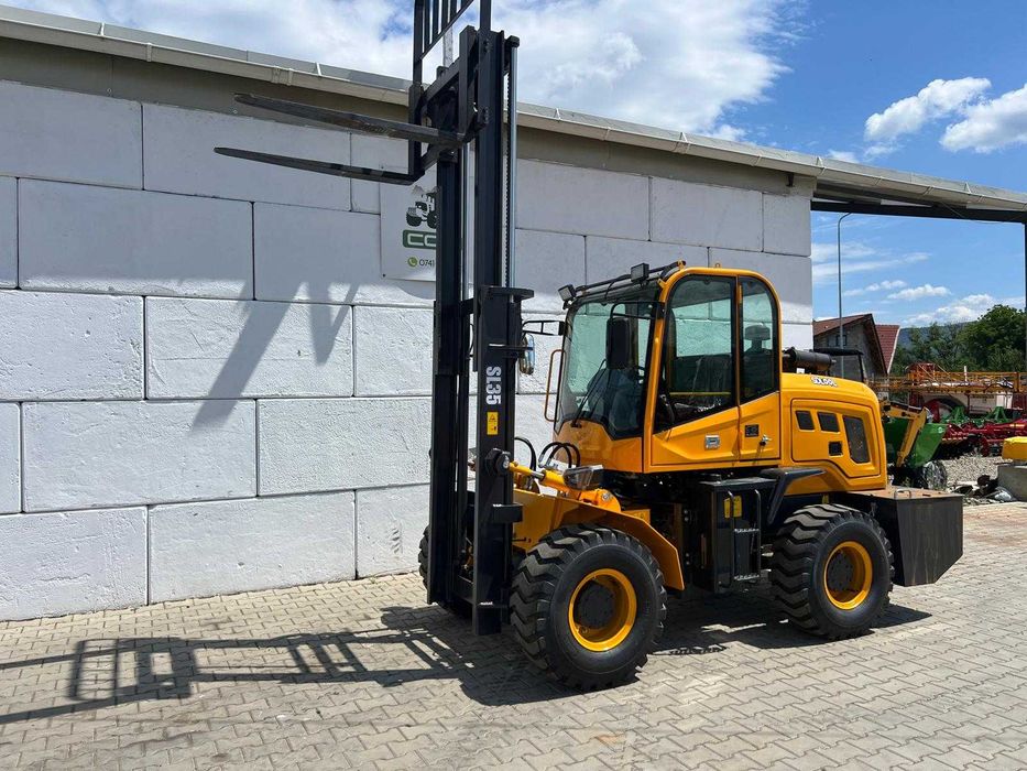Stivuitor de teren Off Road – ridica 3,5 Tone , 50 Hp (Nou )