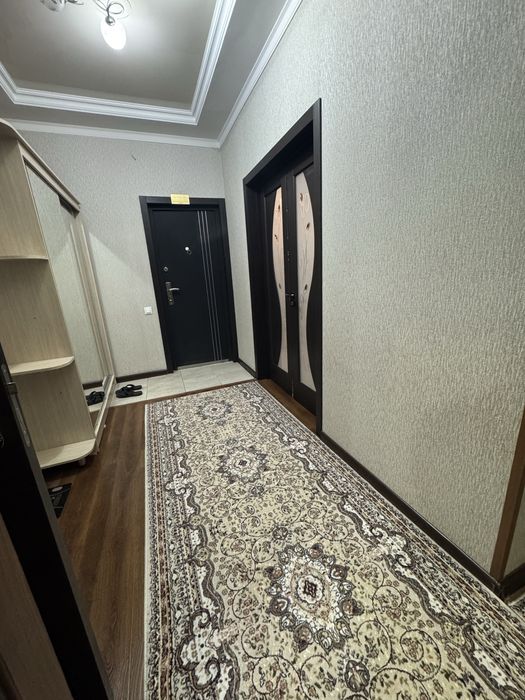 Юнусобод 9 мавзе 4 хонали евро ремонт сотилади СРОЧНО!!