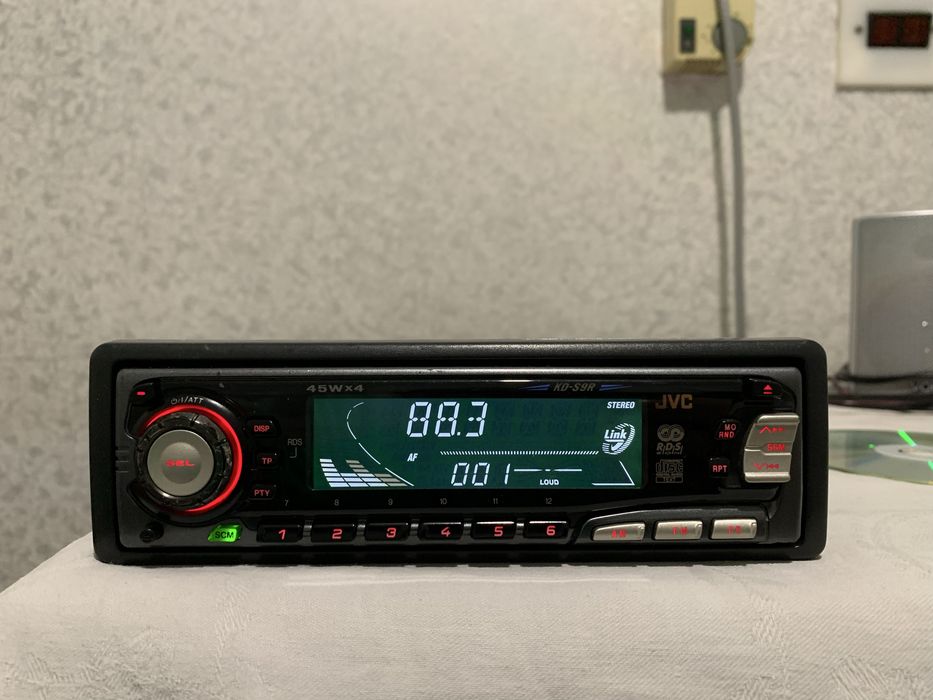 Авто Cd плеър JVC