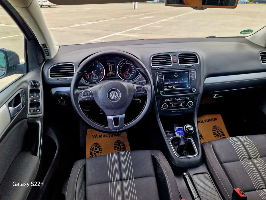 VW  GOLF 6 Match/ Bluemotion/Navi RCD320Pro/Senzori/ParkPilot/Climatronic/Euro5