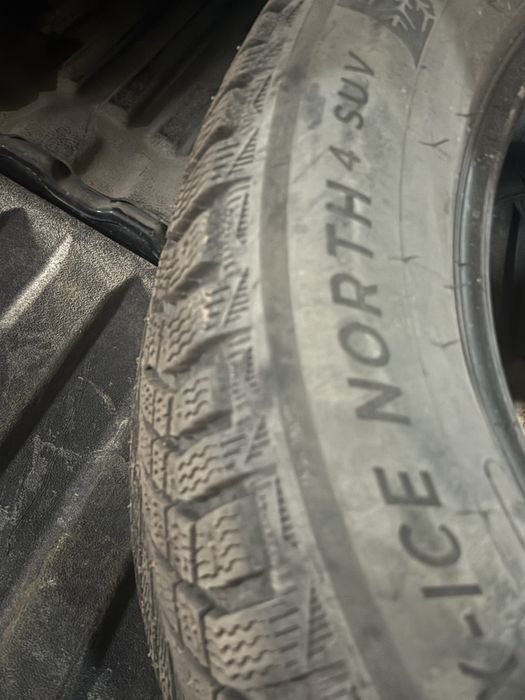 Michelin 275/50/20