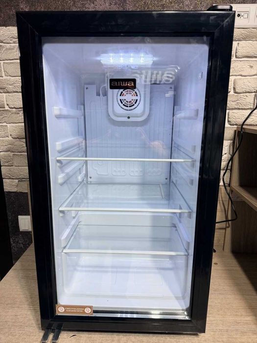 Витринный холодильник Aiwa 98л с гарантией 1 год + доставка на дом.