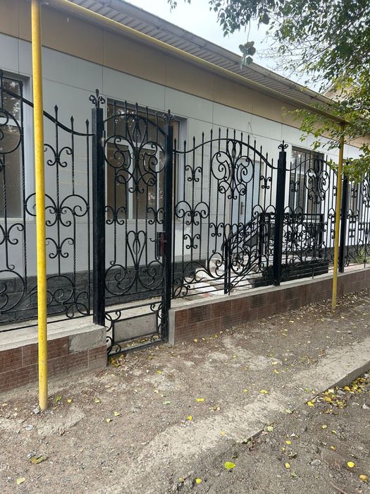 Комерчиское здание