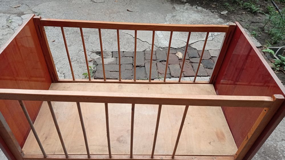 Продам детский манеж.