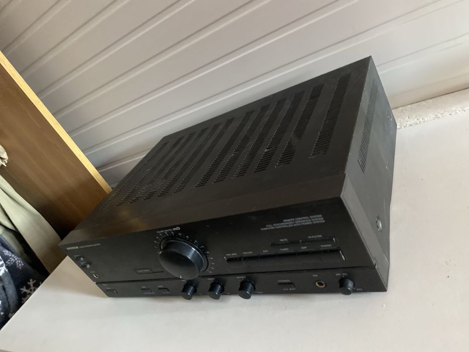 Amplificator  Universum V 4315 defect