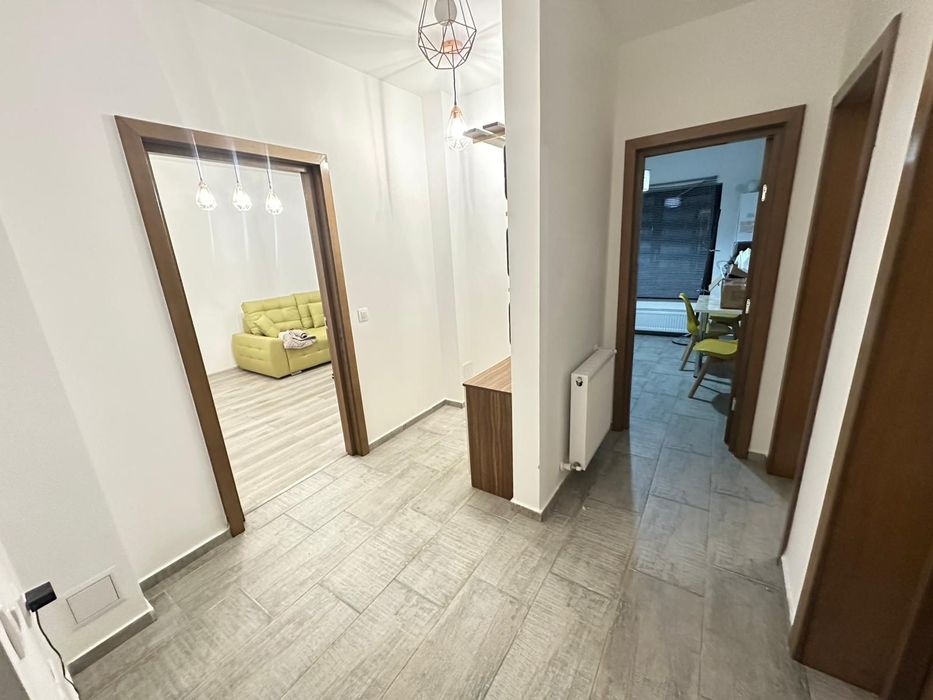 Apartament 2 camere zona Coresi