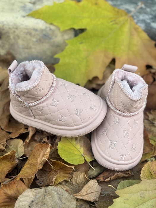 Ghetuțe ugg imbanite