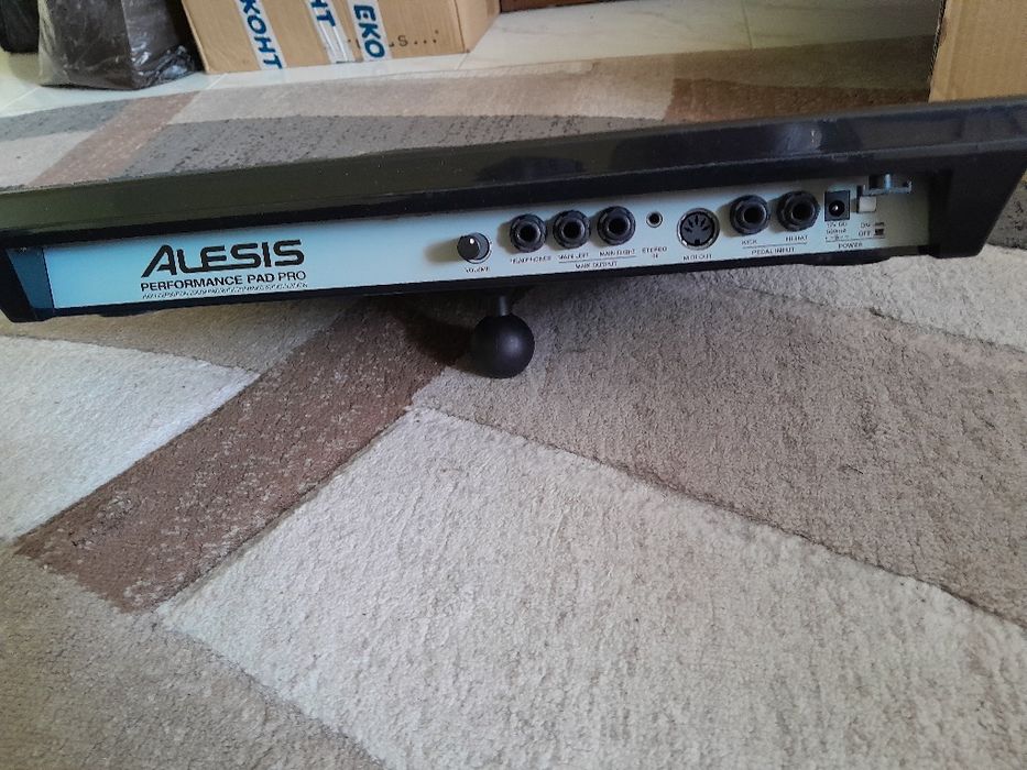 Продавам:Alesis Performance pad pro 450 лв