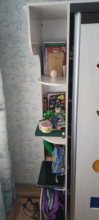 Продается мебель в детскую комнату