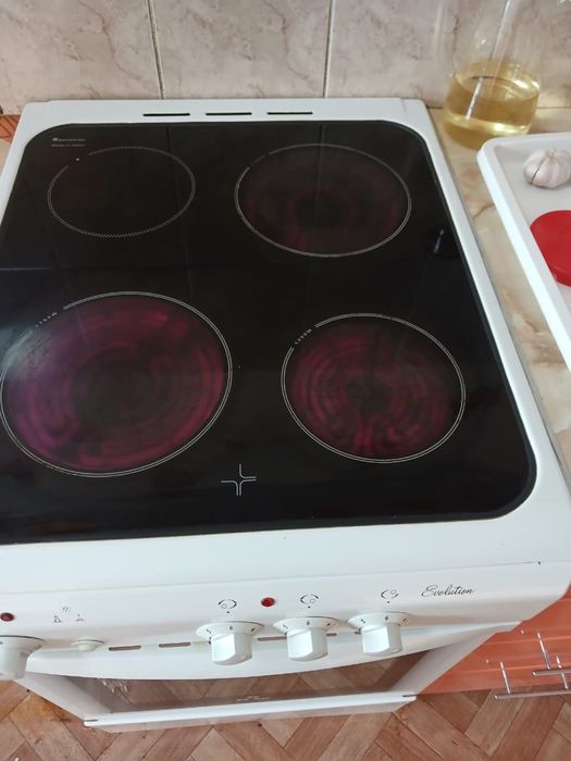 Продам электроплиту, 70000тг