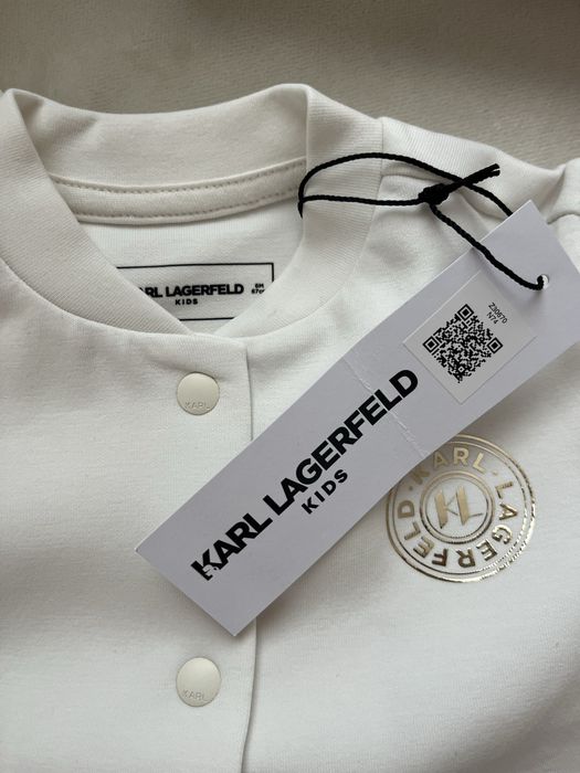 Karl Lagerfeld комплект за бебе и обувки