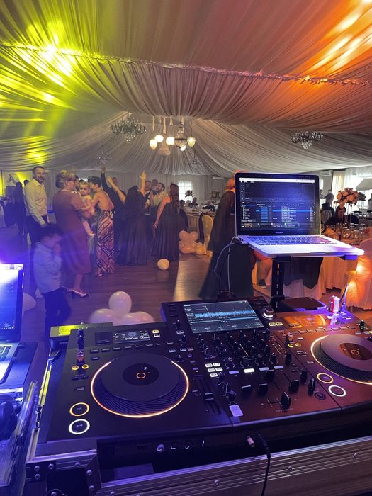 Sonorizare,Dj,Lumini,Ecrane Led,Scena,Gheata Carbonica