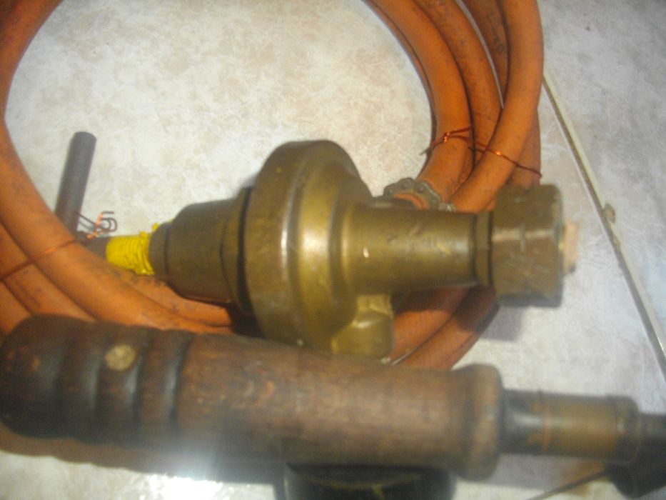 Газови Горелка Маркуч Вентил-Старо Качество/ Редуцир Вентил Газов-Герм