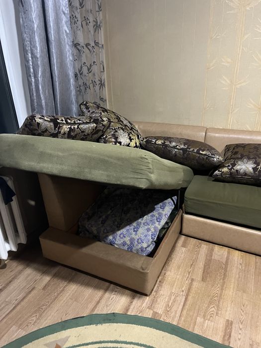 Диван 2,7м раскладной с отсеком