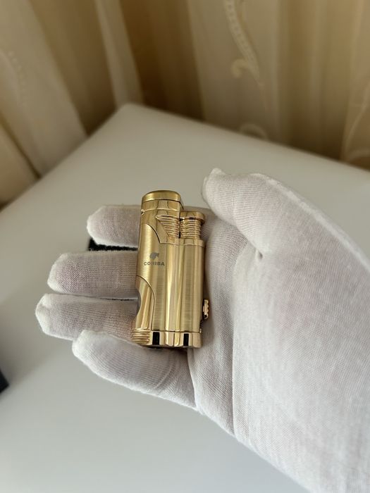 Запалка Cohiba с двоен турбо пламък и вграден пънч