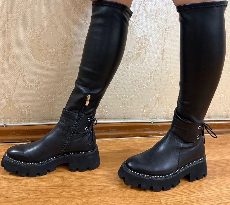 Продам осенние сапоги