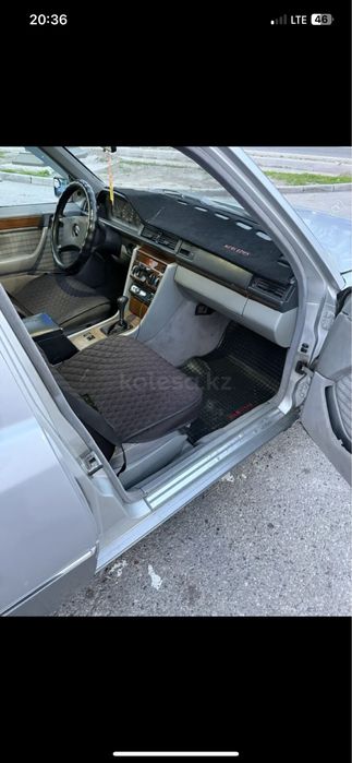 Мерседес бенс 2,6 обьем