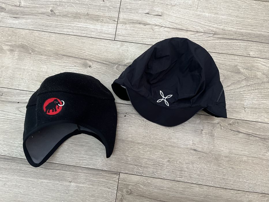 Caciuli Mammut si Montura S barbati