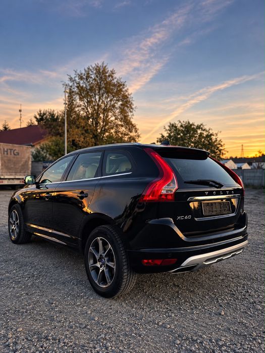 Volvo XC60 Ocean Race Panoramic