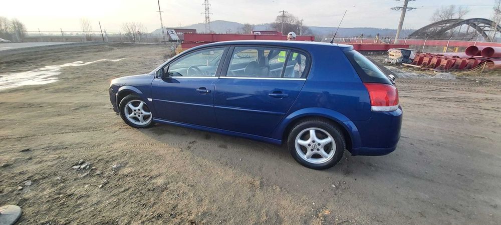 Opel Signum 1.9 cdti diesel 150cp an 2008,6 +1 trepte cu carte service