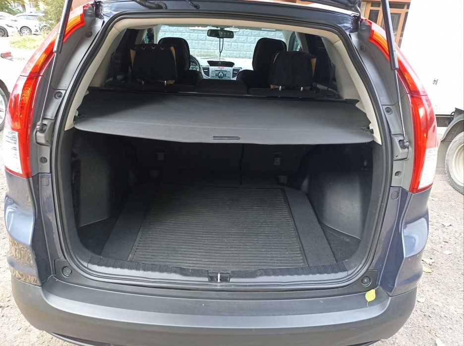 Автомобиль Хонда СРВ