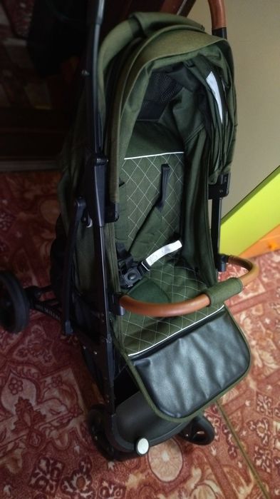 Продам коляску в отличном состоянии