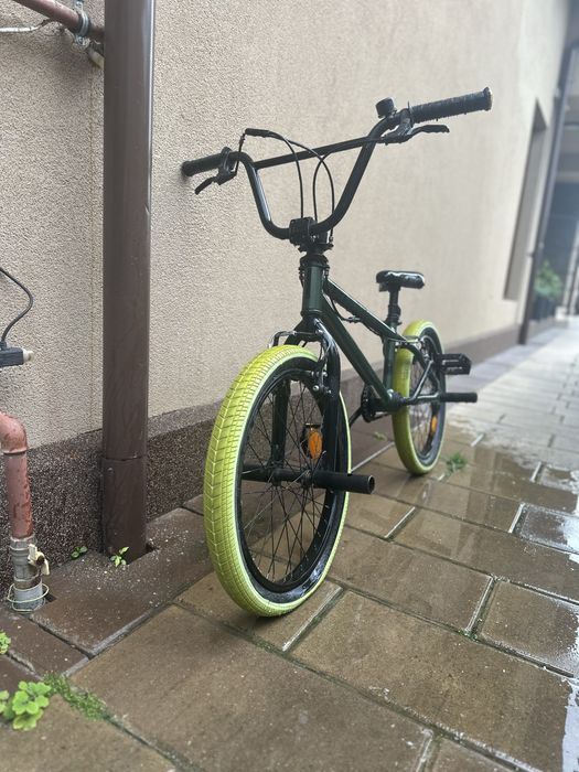 Bicicletă BMX B'Twin Wipe 500 (20 inch) - Stare Foarte Bună