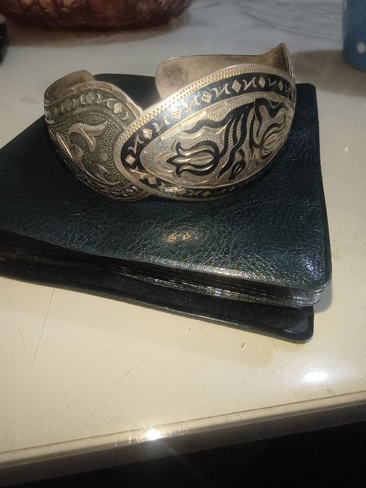 Продам серебряный блезик