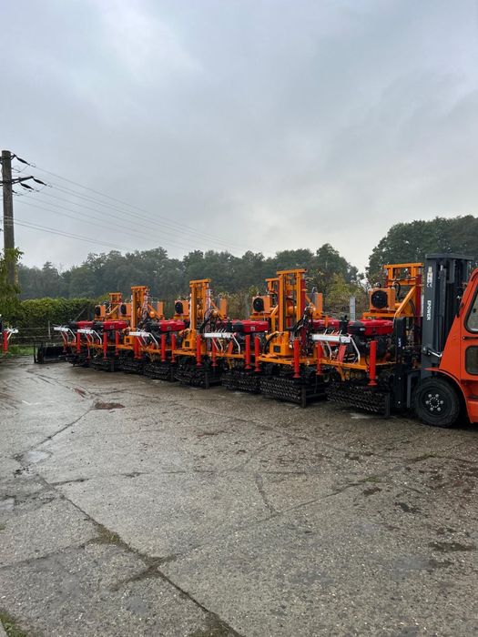 Utilaj de foraj , gata de lucru! 32CP, pret imbatabil , pe senile