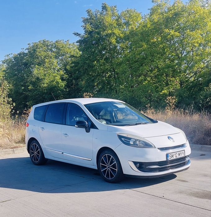 Renault Megane Scenic 7 locuri