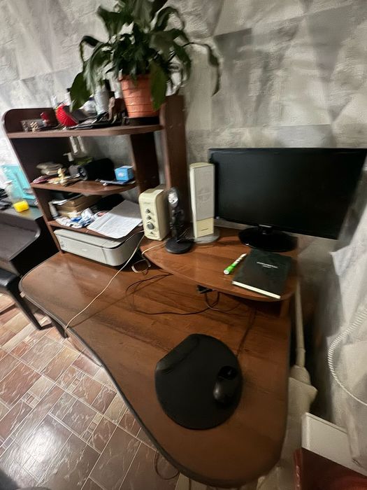 Компьютерный стол