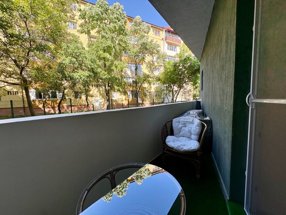 Direct proprietar | 2 camere | decomandat | Shopping City | Parcare inclusa
