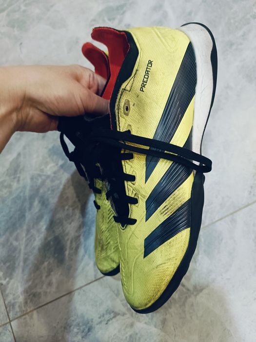 Бутсы Adidas Predator оригинал 37-38 размер.