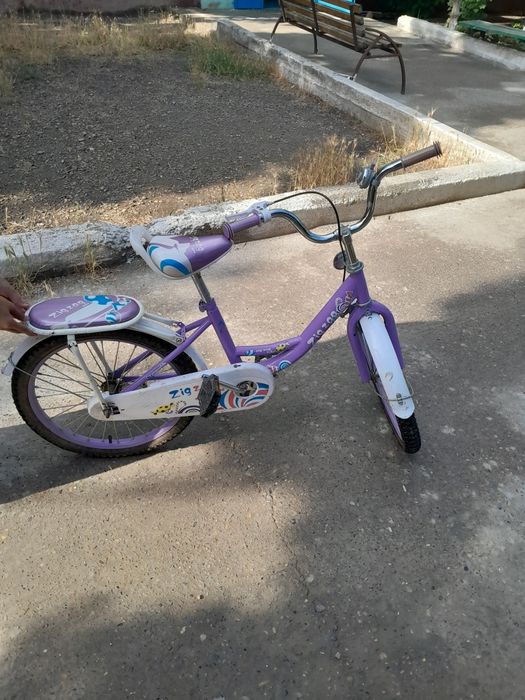 Velosiped sotiladi