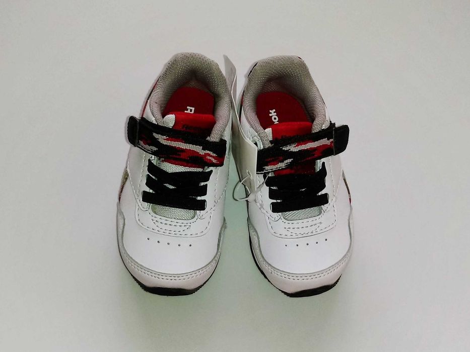 Нови бебешки маратонки Reebok, 20-ти номер, унисекс