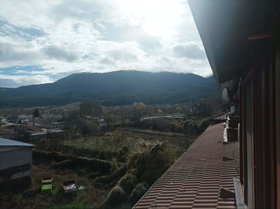 Продавам двустаен апартамент в Банско