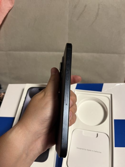 Iphone 15 pro max без ремонта