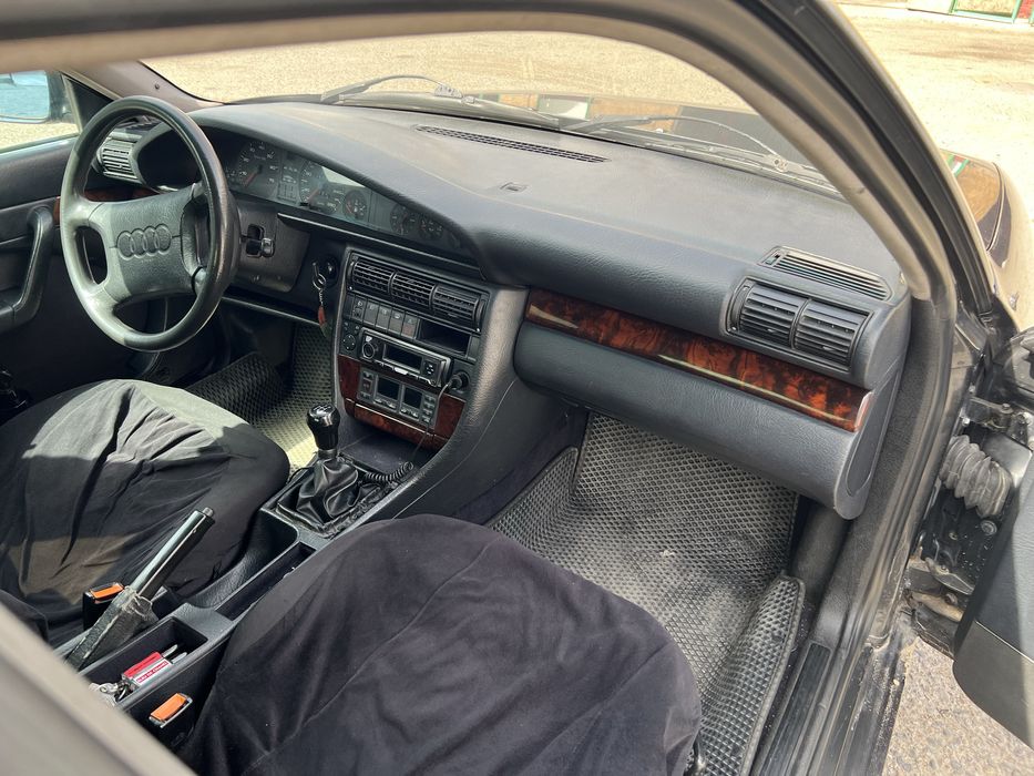 Айди 100C4 2.6л 1993года