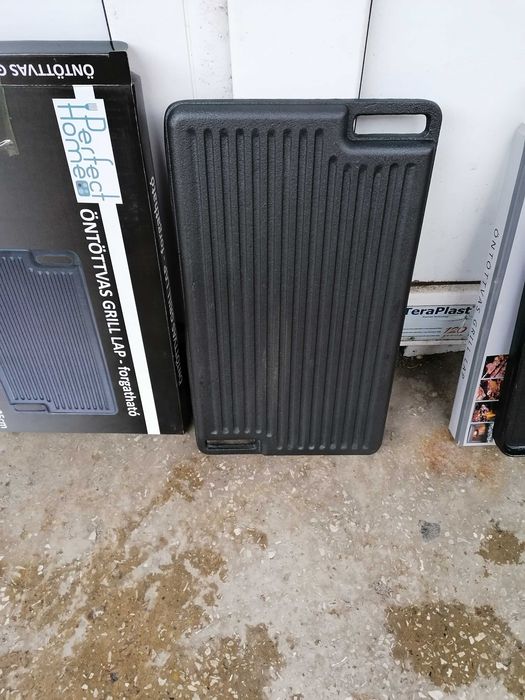 Grill fontă  pură, Ofertă 99  lei 45 x 25 cm