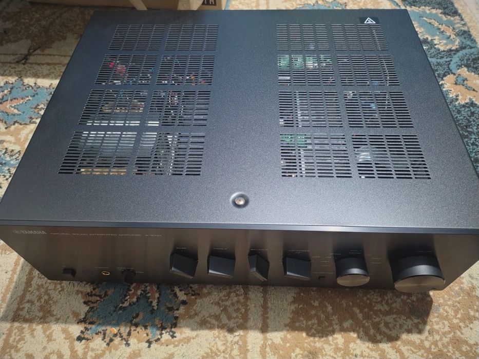 Vând amplificator yamaha a s701 nou