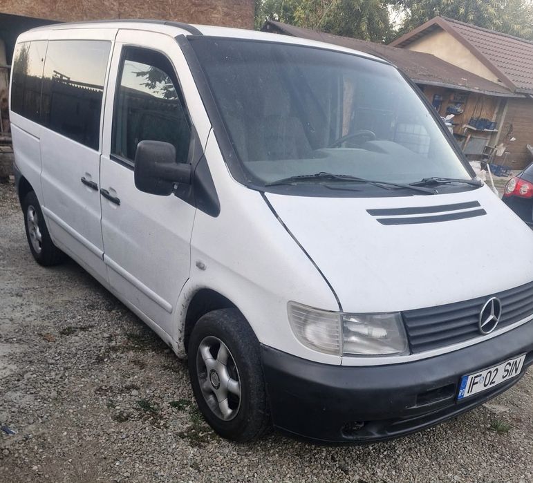 Mercedes Benz Vito 8+1 Locuri 2.2 cdi