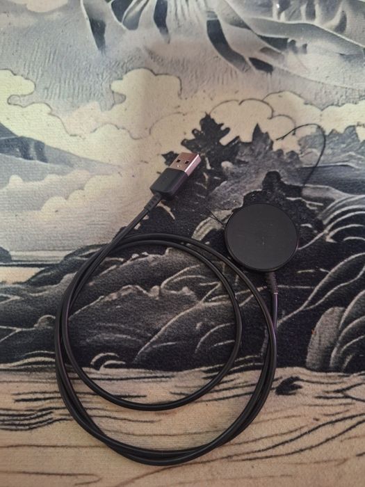 Samsung galaxy watch 4 44mm със допълнителна каишка и протектор