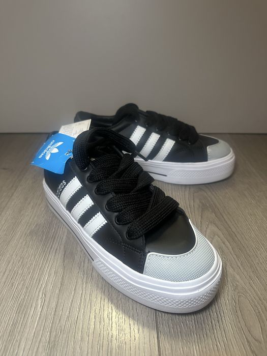 НАМАЛЕНИ Дамски обувки кецове  Adidas НОВИ