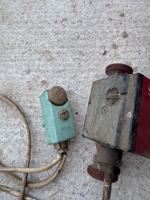 Vand ce se vede in poza cu 400 lei