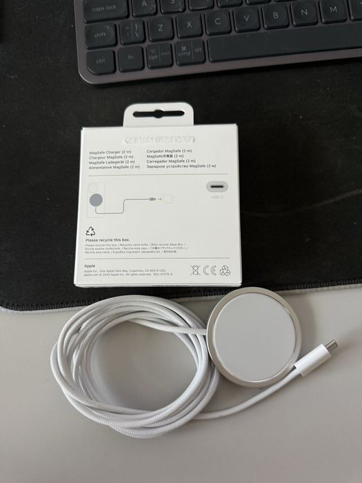 ОРИГИНАЛНО Magsafe зарядно 2м ЕМАГ