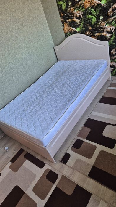 Кровать подросковая