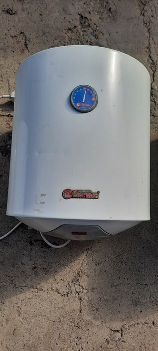 Продаётся Аристон 3 шт.